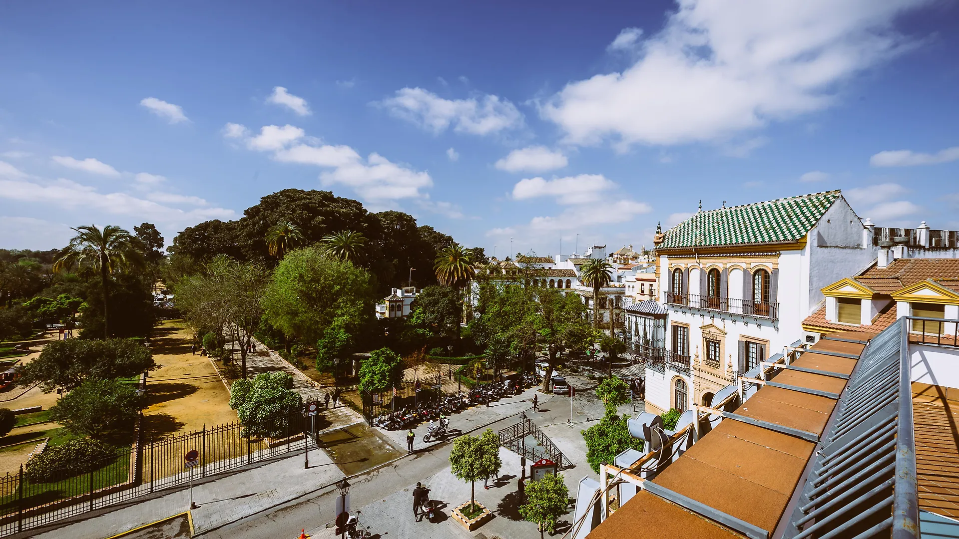 Basic Hotel Dona Manuela Seville 2*,
