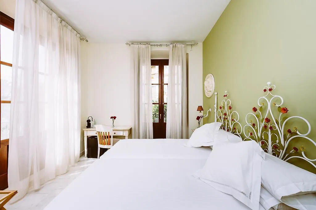 Basic Hotel Dona Manuela Seville