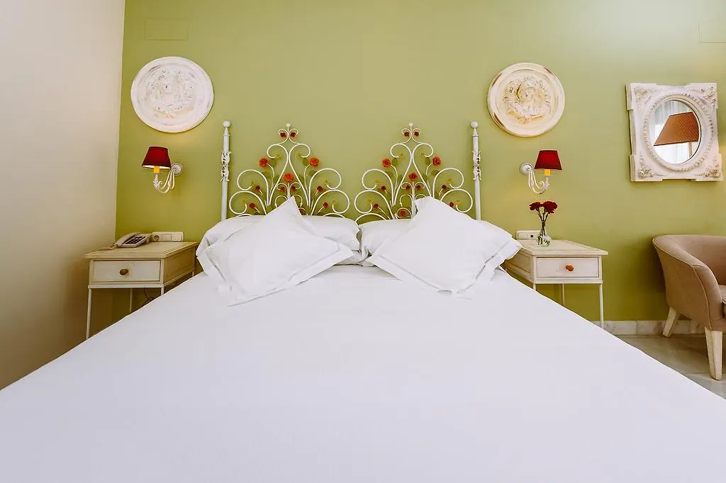 Basic Hotel Dona Manuela Seville